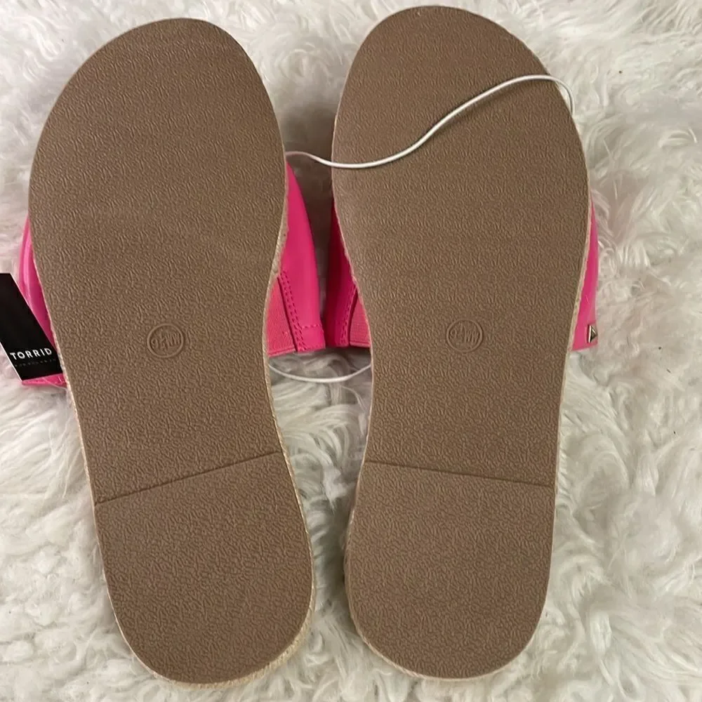 TORRID Hot Pink Studded Faux Leather Slide Sandals Espadrille Size 9 WW Wide NEW